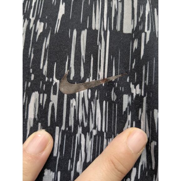 Nike Dri-Fit Womens Leggings Capri Running Patterned Stripes Black Gray Small - Picture 5 of 14